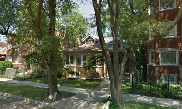 single family home, two-flat, Grand Crossing neighborhood, near the Chicago Skyway (I-90)