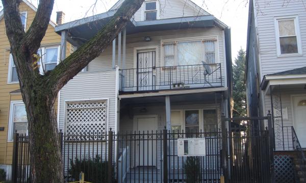 Four-flat plus coach house, five units, 2 bedroom, South Chicago neighborhood, 83rd Street and 87th Street Metra stops