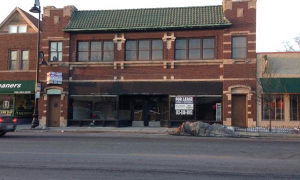 Retail storefront, for lease, highly visible Roosevelt Rd