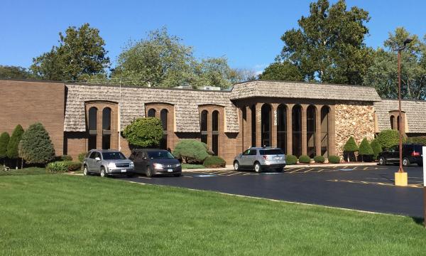 Office and medical office space available for lease in Chicago's southwest suburbs