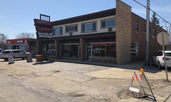 Mixed-use building for sale in Palatine