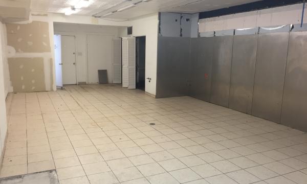 Former commercial kitchen available for lease