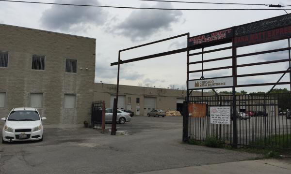 Multi-Tenant Industrial Buildings in Chicago 