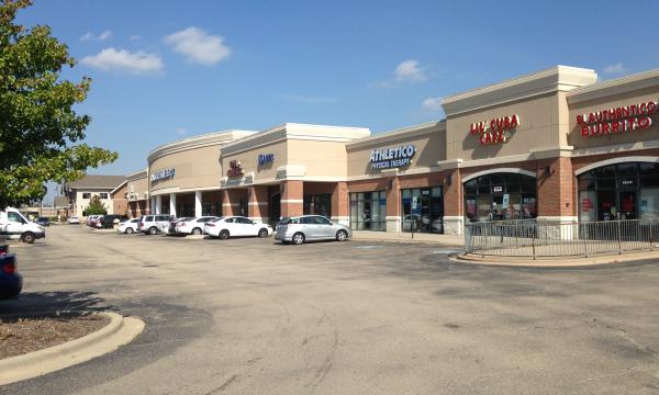 Three retail storefronts available for lease on Weber Rd in Crest Hill