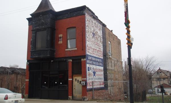 Two unit mixed-use building in Roseland