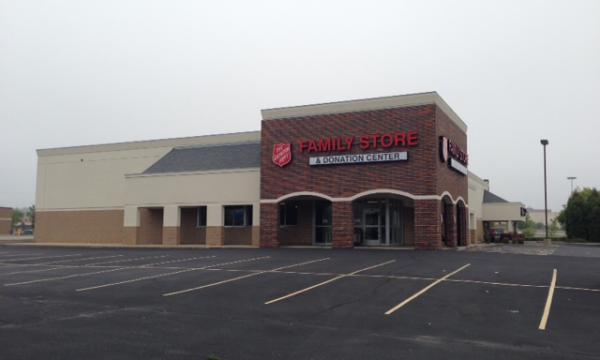 Net leased, retail, store, Brown Deer, Milwaukee