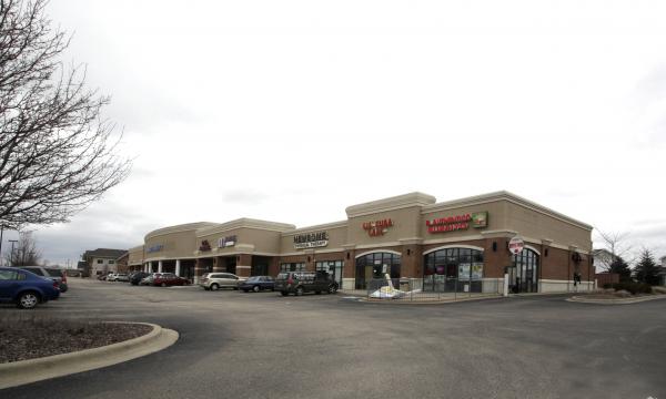 Retail center on Weber managed by Millennium Properties