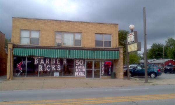 Apartments and retail managed in Lansing