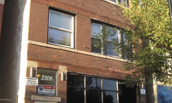 Retail, storefront, Division, West Town, Chicago, Humboldt Park, for rent, for lease, bar