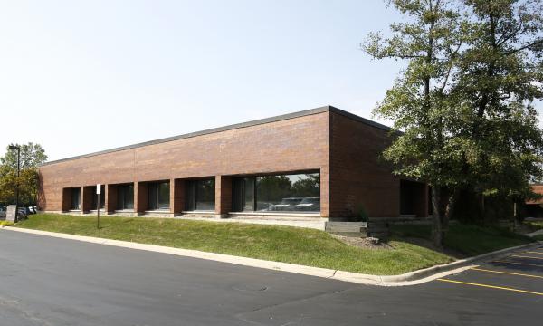 5,200 SF Office Building Near Skokie Blvd. and Dundee Rd. managed by Millennium Properties