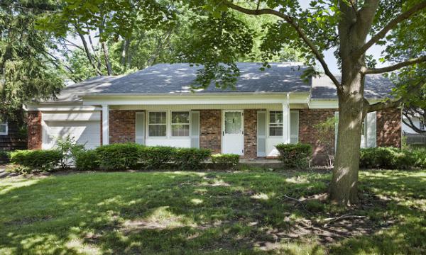 Leased single-family house in Buffalo Grove