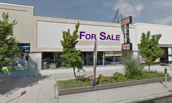 Retail/office storefront near Grand and Harlem in Chicago