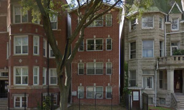 4 Unit Apartment Building in Bronzeville Under Management