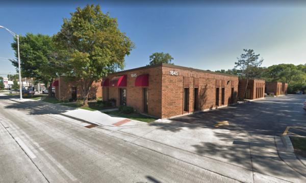 Office condo for sale on River Rd in Des Plaines