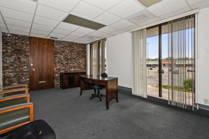 For Lease: Retail/Office Suites in Prime Palatine Location