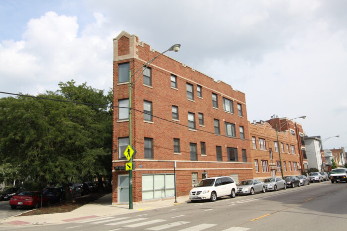 10 Unit Multi-Family Building: Located at Barry and Clybourn in Roscoe Village