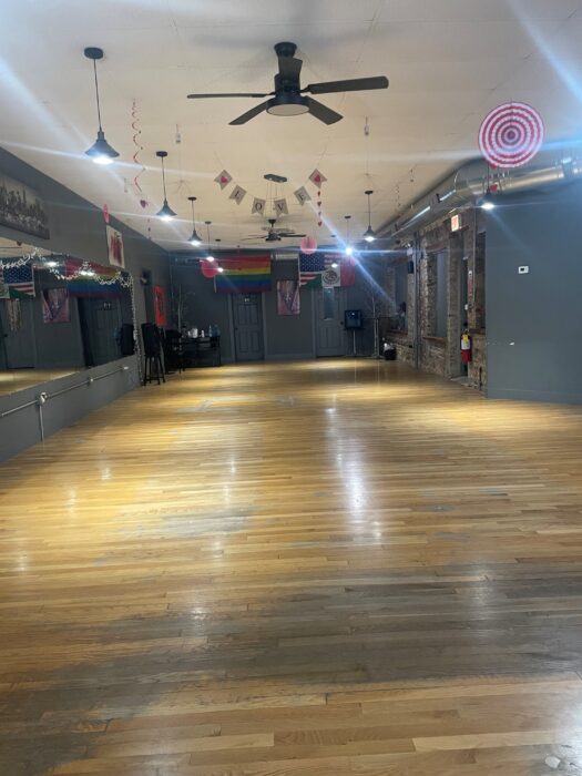 For Sale: 8,600 SF Retail/Office  with 75’ of Frontage on Montrose
