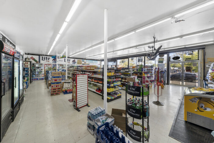 Trustee Orders Sale: Neighborhood Retail Center on Dixie Highway