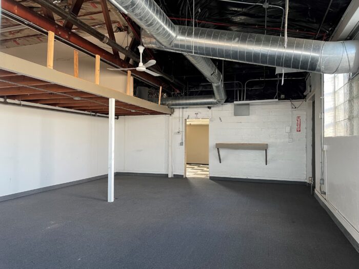 Freestanding Building on Hard Corner in Arlington Heights