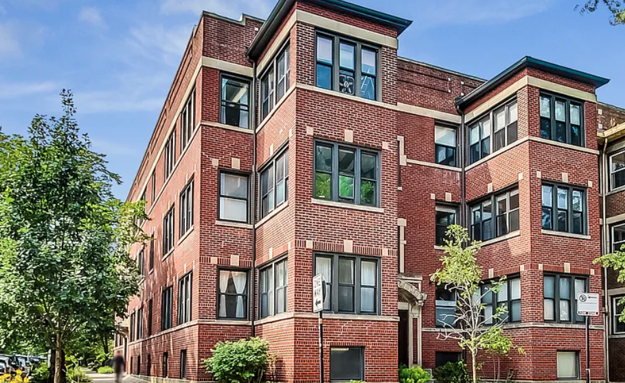 Formerly Managed: Prime location | Tree lined boutique condo building at the corner of Catalpa and Glenwood
