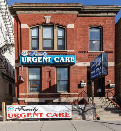 Formerly Managed: 5,658 SF Mixed-Use Building in Lincoln Park