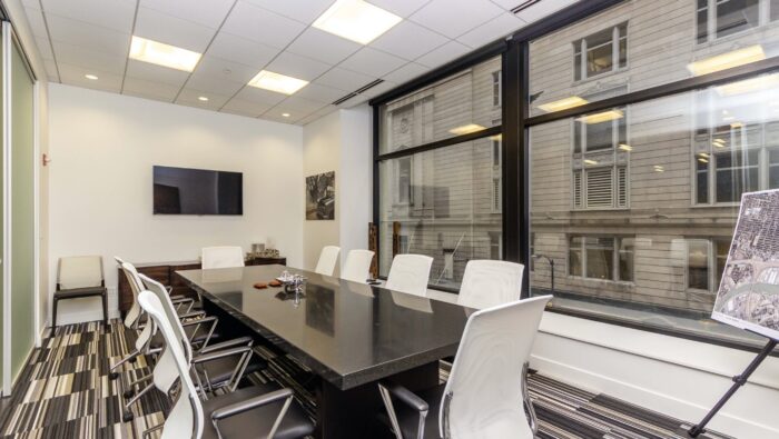 Priced to Sell – Spacious, Well-Appointed Live/Work Condominium | Prime East Loop Location