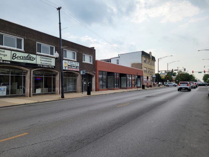 For Sale: Retail on Heavily Trafficked Belmont Avenue