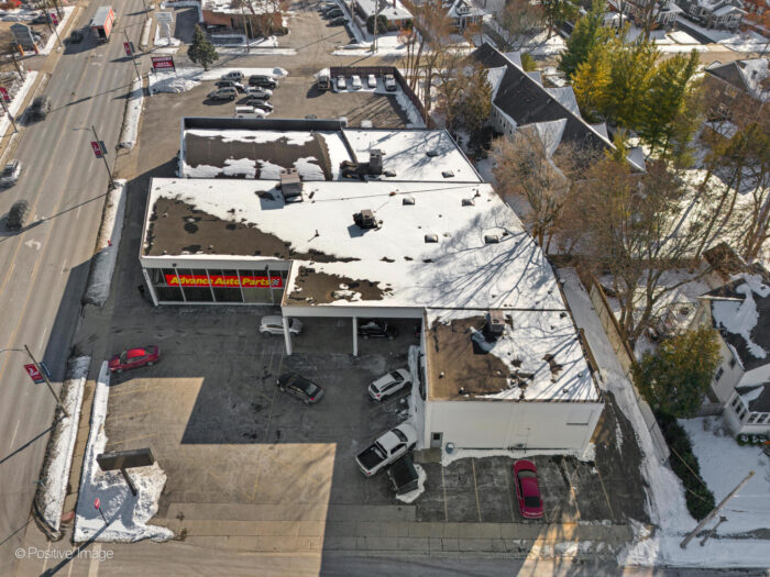 For Sale: Former Advanced Auto on Heavily Trafficked Milwaukee