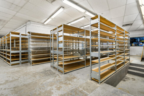 211 S Milwaukee Ave Libertyville IL 60048 USA-016-001-0016-MLS_Size