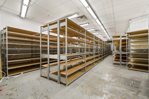 211 S Milwaukee Ave Libertyville IL 60048 USA-017-006-0017-MLS_Size