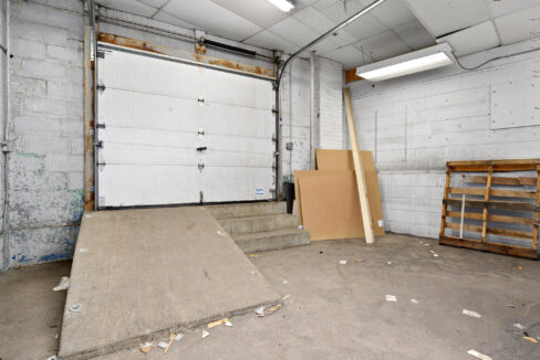 211 S Milwaukee Ave Libertyville IL 60048 USA-018-002-0018-MLS_Size