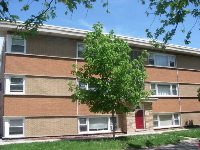 Formerly Managed: 6 Unit Apartment Building