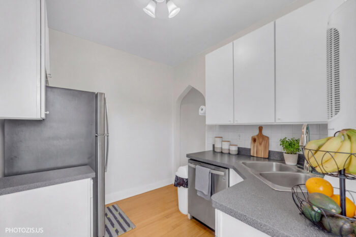 For Sale: Two-Story Mixed-Use Property in Oak Park