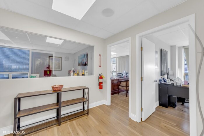 For Sale: Newly Updated Office Building in Jefferson Park