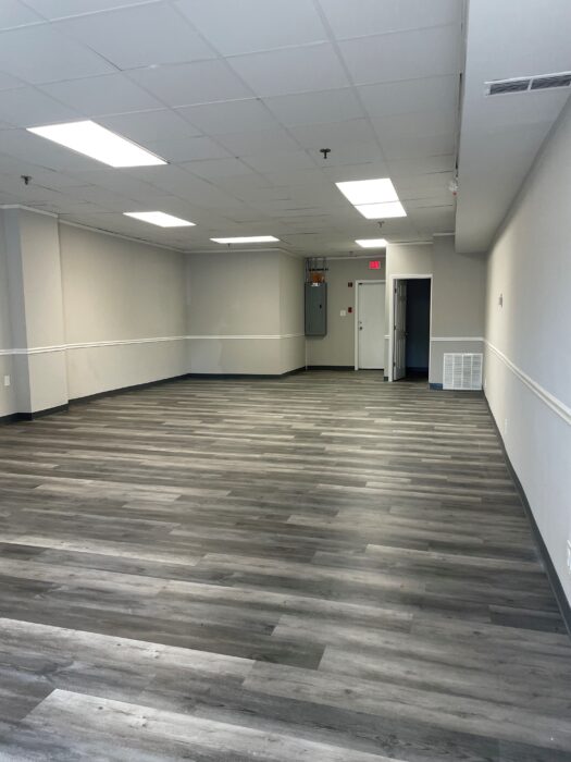 For Lease: 1,000 SF Retail Space in Turn-Key Condition