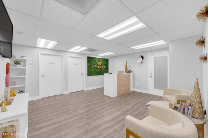 For Sale: Newly Updated Office Building in Jefferson Park