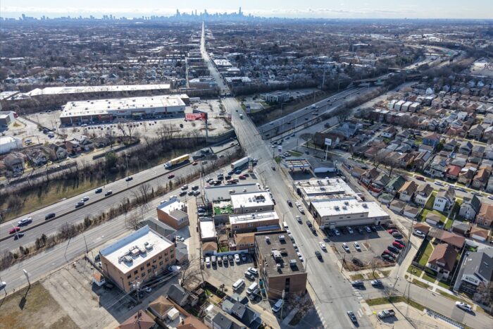 For Sale: Newly Updated Office Building in Jefferson Park