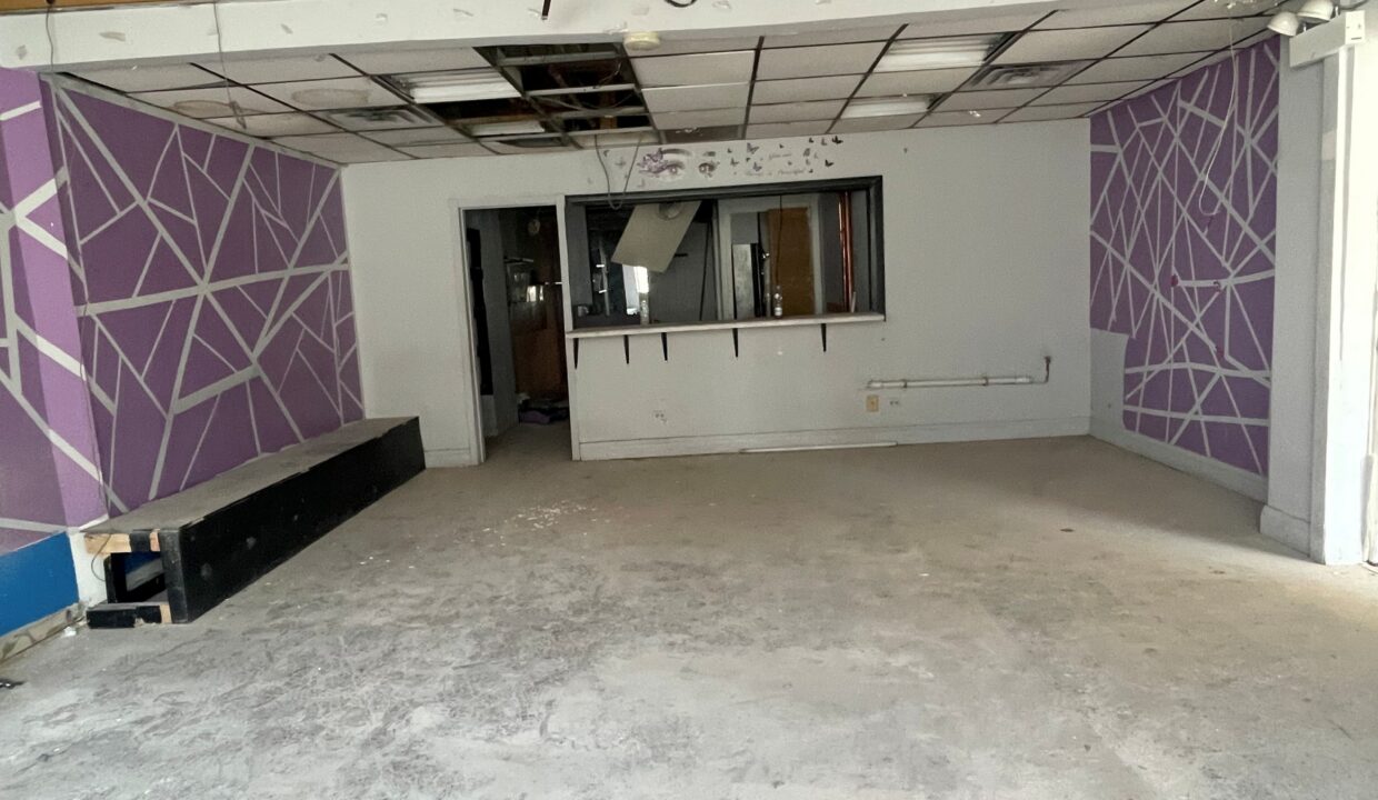 5649 N. Ashland Interior-2