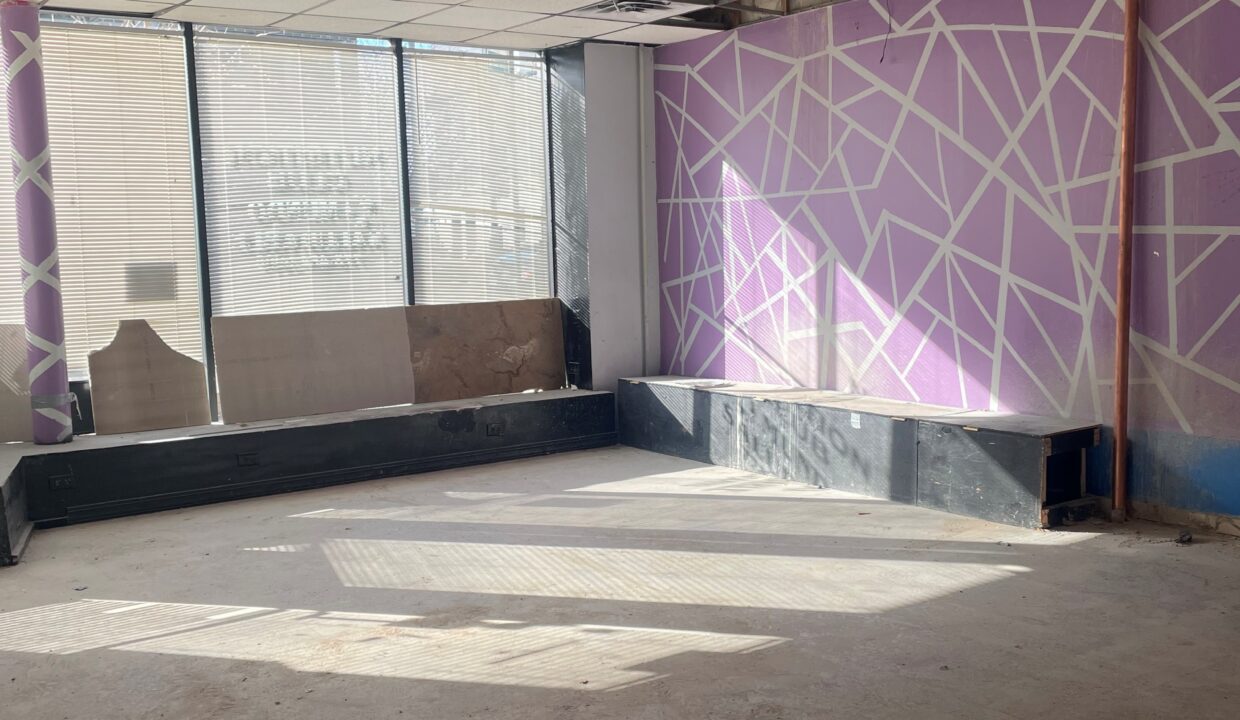 5649 N. Ashland Interior-Toward Street