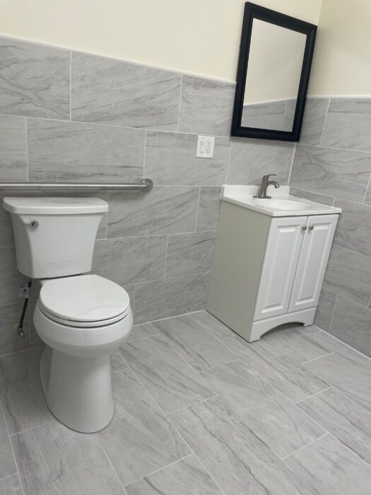 For Lease: 1,000 SF Retail Space in Turn-Key Condition