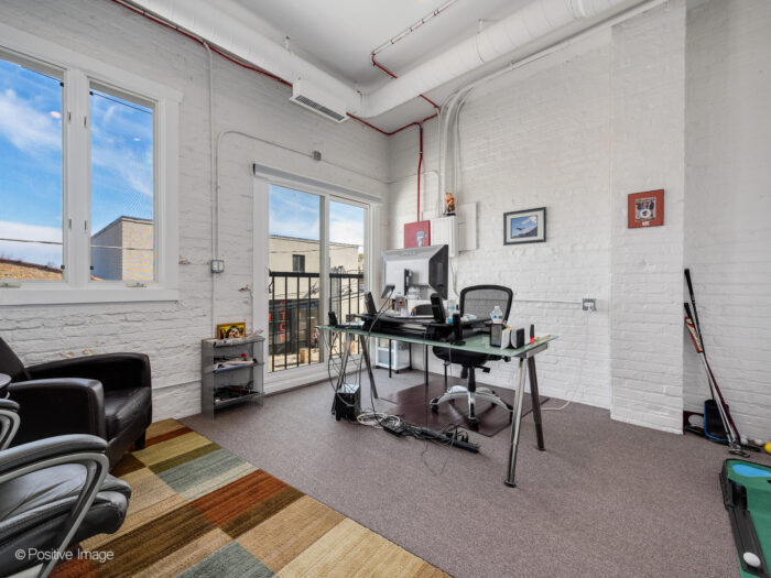 For Sale: Mixed-Use Building in Downtown Highland Park