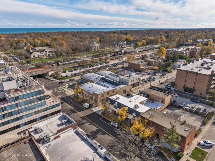 For Lease: Mixed-Use Building in Downtown Highland Park