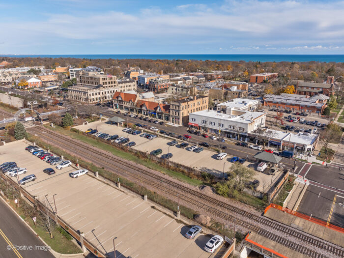 For Lease: Mixed-Use Building in Downtown Highland Park