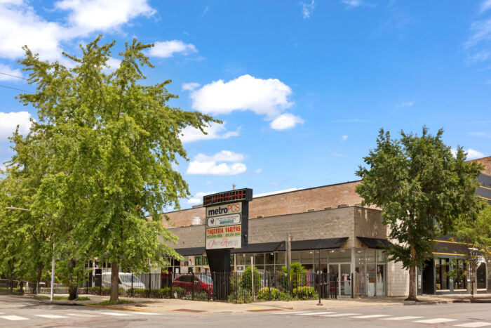 Neighborhood Retail Strip Center on Busy 47th Street