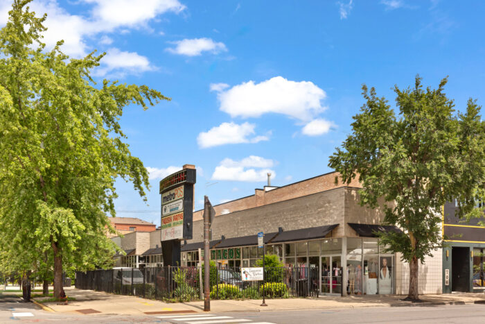 Neighborhood Retail Strip Center on Busy 47th Street