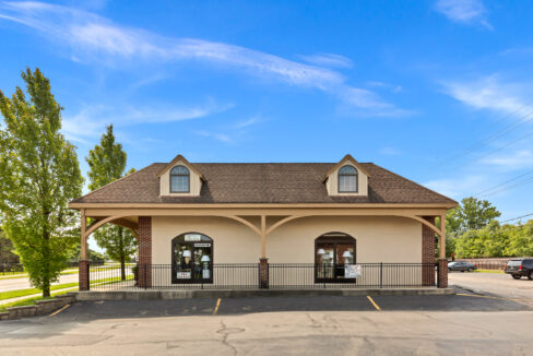 742 Sheridan Web-7 - Copy