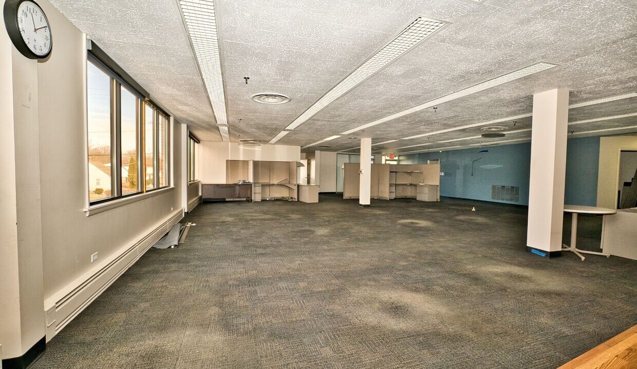 BuildingPhoto (3)