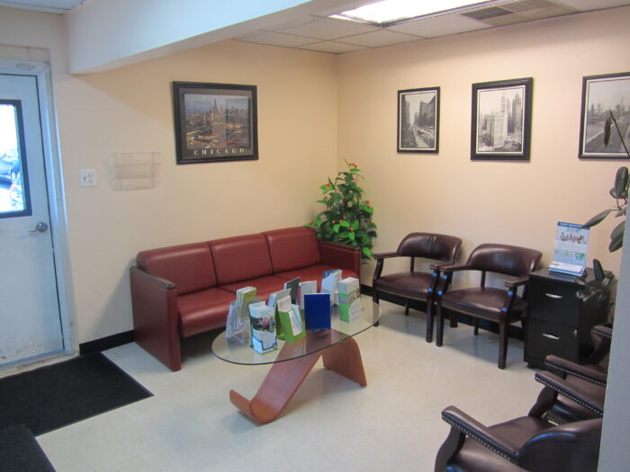 9,120 SF Office on Touhy Near I-94 and Lincoln Ave.