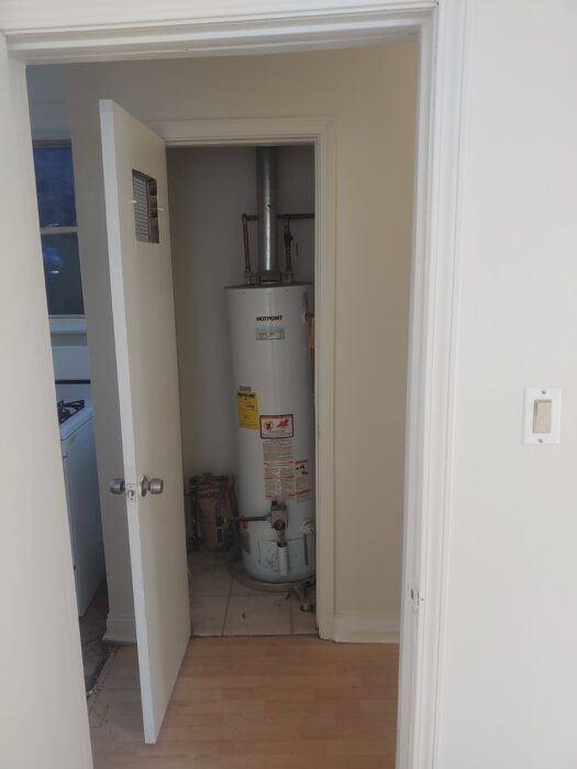 For Sale: Fully Occupied Mixed-use Property On Ashland Avenue