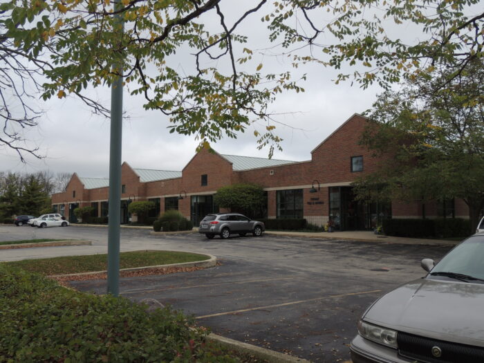 Formerly Managed: High End Retail/Commercial Strip Center located in Highland Park